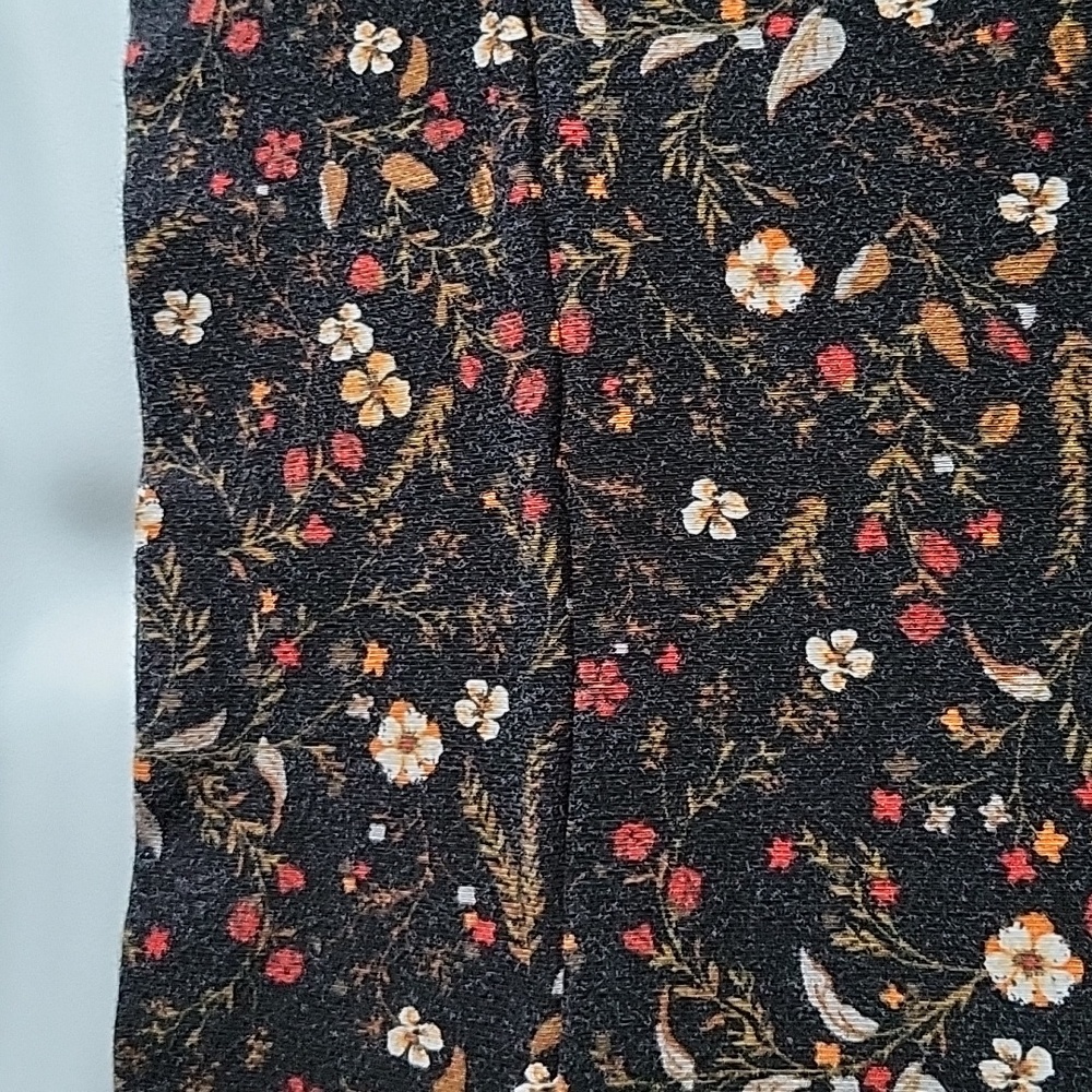 Large Modcloth Off Shoulder Top - Picture 2 of 2